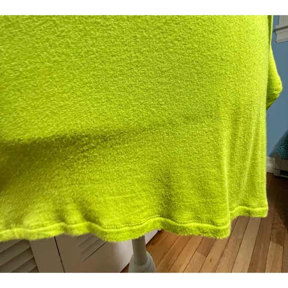 Micheal Kors size med women's top line green - Picture 5 of 16